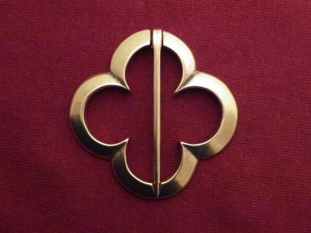 Large Quatrefoil Annular Brooch